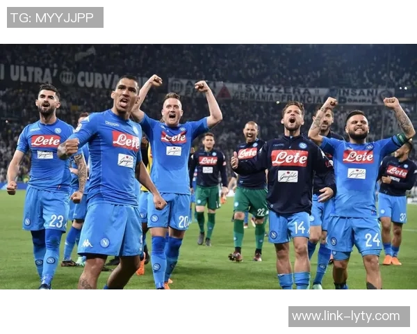 红魔之爱助力那不勒斯欧冠赛季小麦霍伊伦联手攻入7球